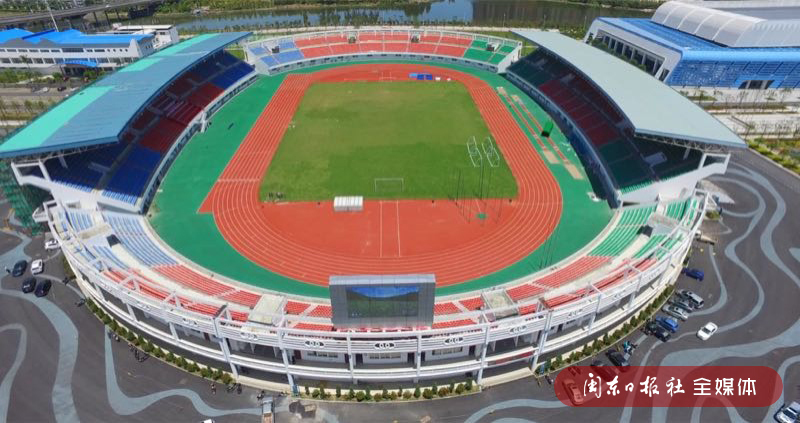 体育中心田径馆 市筹委会供图