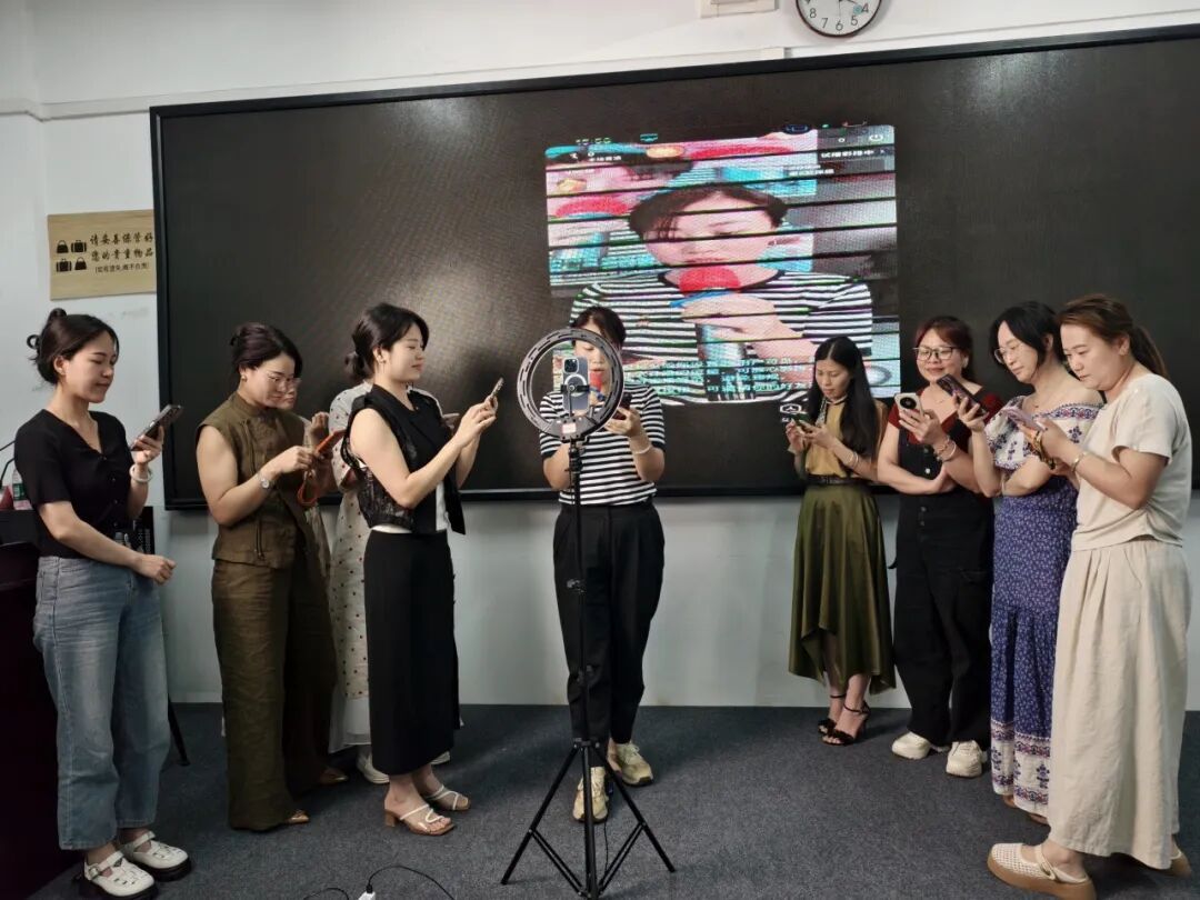 宁德市“幸福赋能-千名计生母亲能力提升与技能培训”——福鼎市电商直播培训班举办(图3)